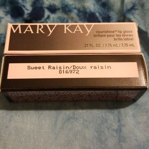 Mary Kay nourishine lip gloss